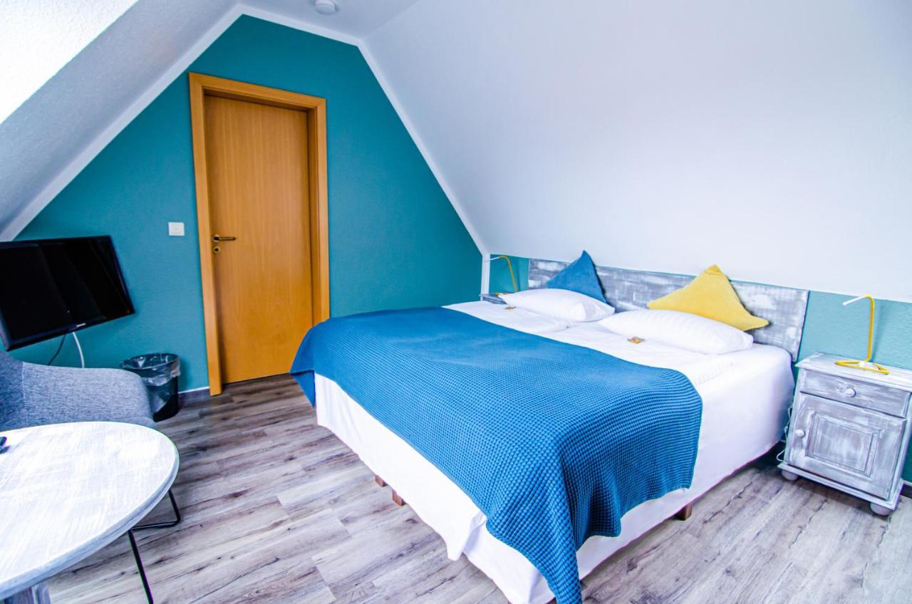 Hotel Blischke Carolinensiel Esterno foto
