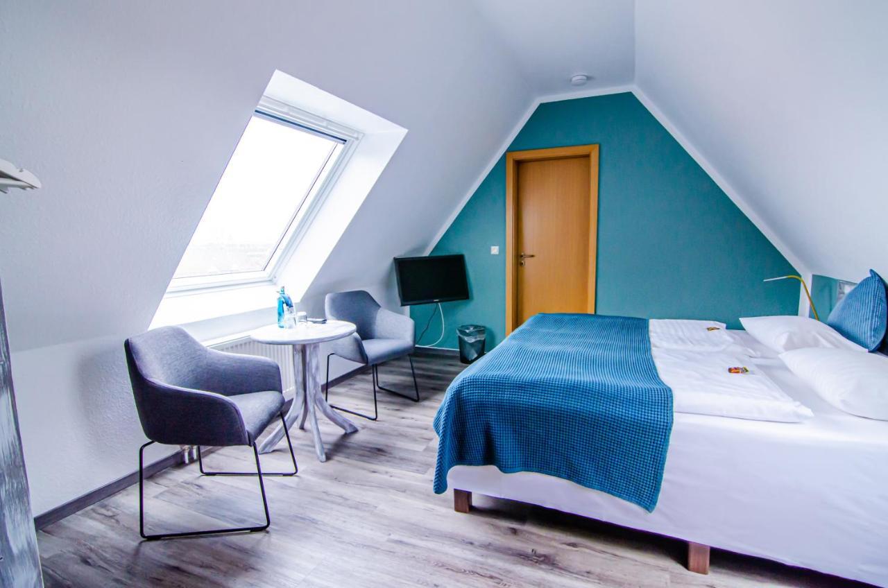 Hotel Blischke Carolinensiel Esterno foto