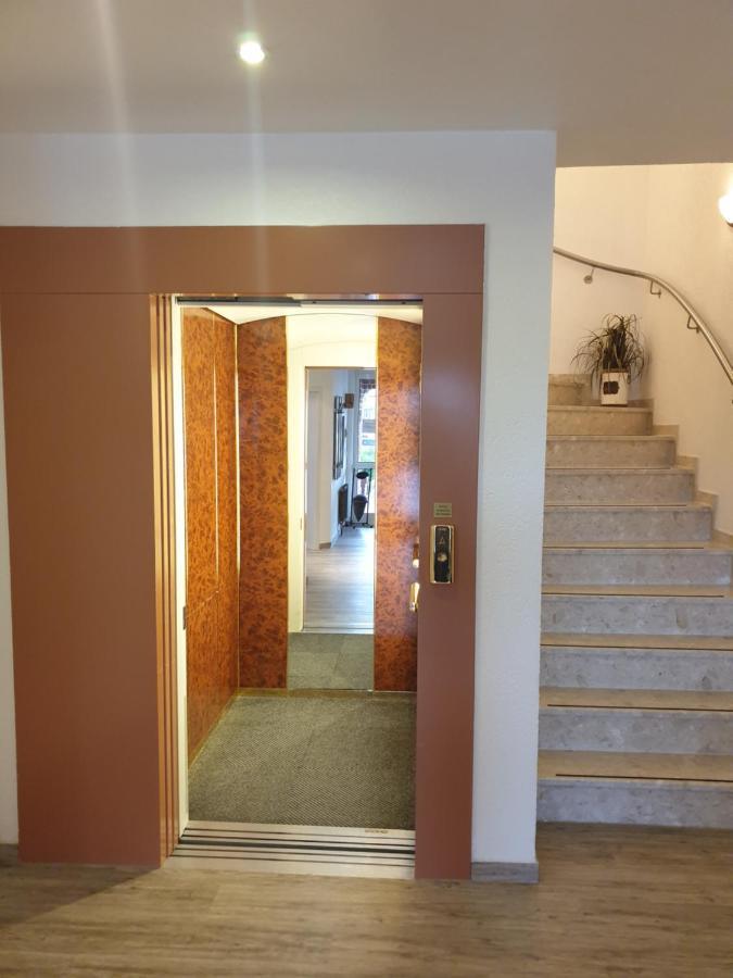 Hotel Blischke Carolinensiel Esterno foto